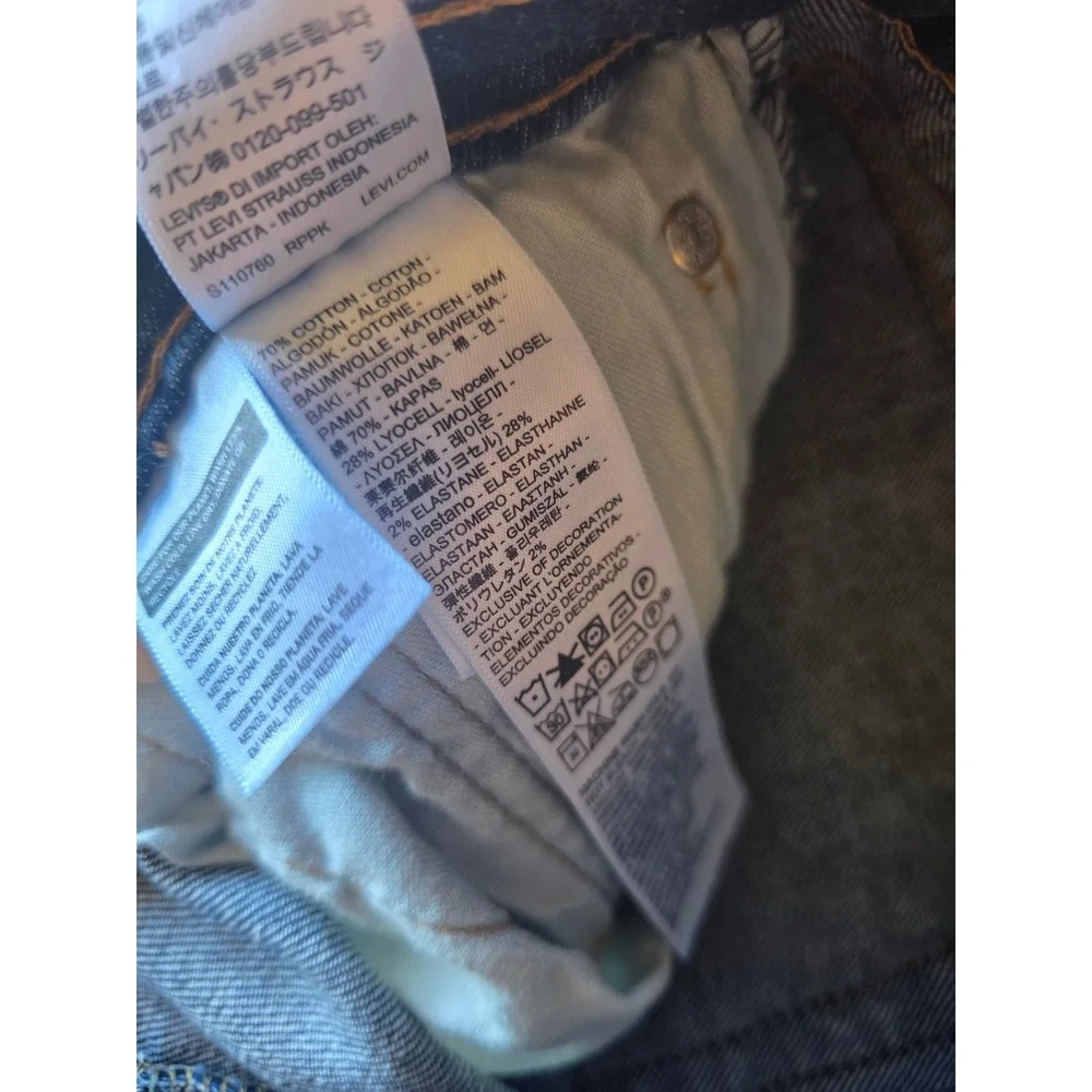 Levis levis 512